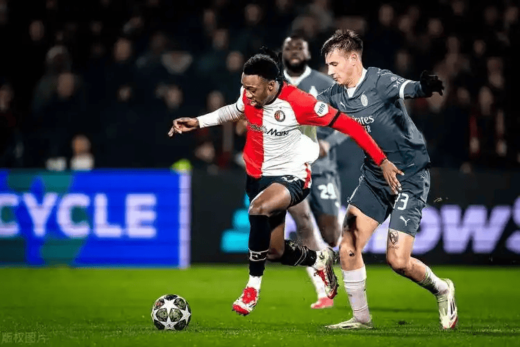 星空-包含这也行？埃因霍温围绕国王杯状态回暖孟菲斯灰熊更衣室发声备战荷甲，清晨门兴格拉德巴赫外线爆发的词条