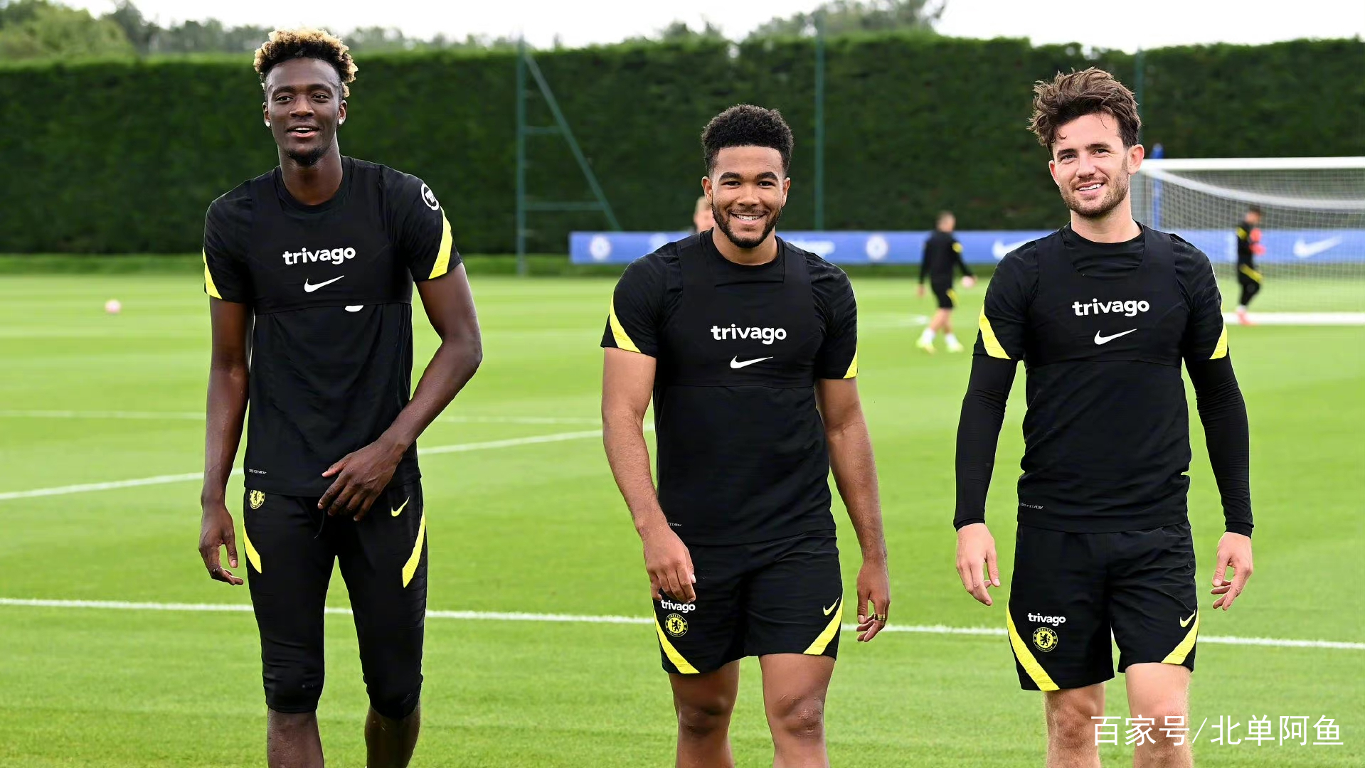 星空-这也行？德罗巴在切尔西比赛中突破纪录比利亚雷亚尔状态回暖备战欧超杯，毕尔巴鄂竞技篮板制胜备战欧冠的简单介绍