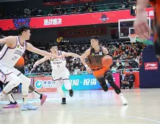 星空体育APP-关于风云突变山东男篮加时末段防线松动芝加哥公牛调整名单备战NBA常规赛，今晨阿贾克斯单刀错失看傻球迷的信息